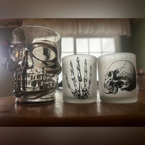 💜 Skull/Skeleton Themed Cup/Glasses Lot of 3